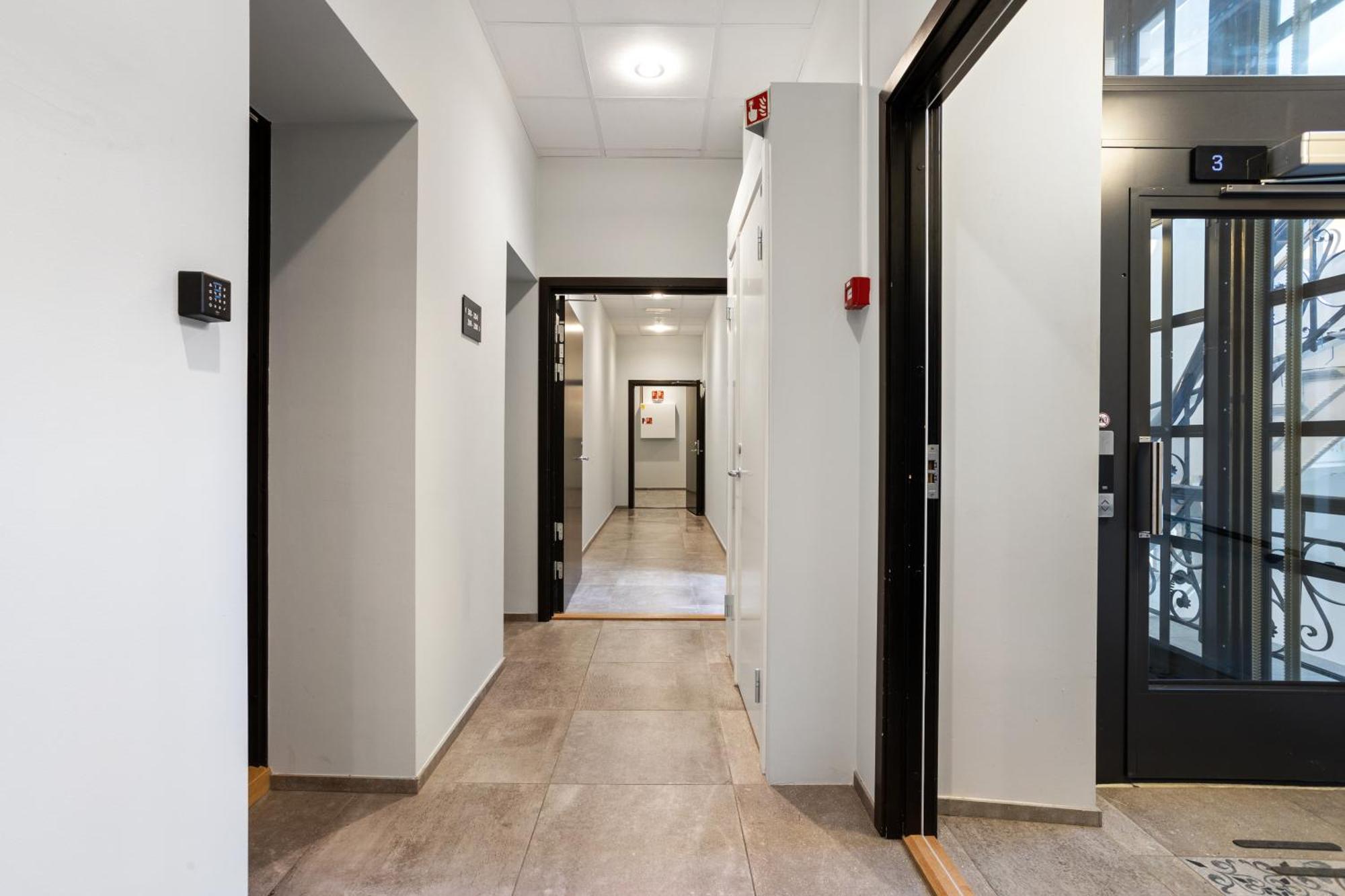 Numa Topp Aparthotel 4*